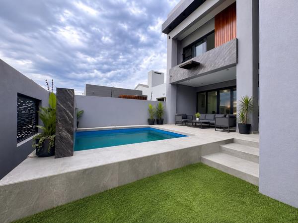 5 Bedroom House