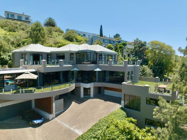 7 Bedroom House