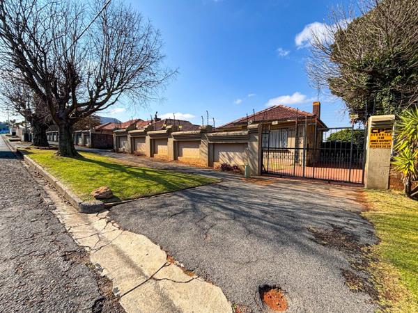5 Bedroom House