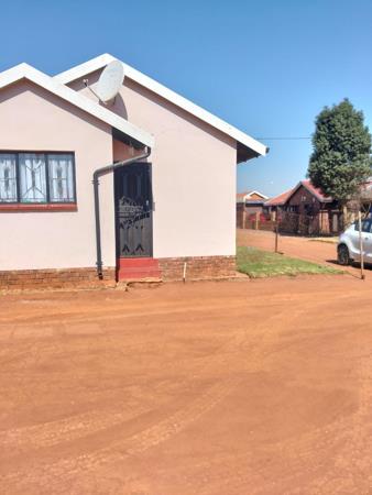 2 Bedroom House