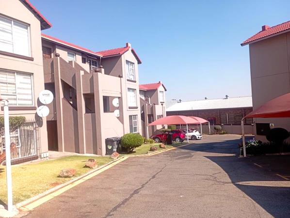 2 Bedroom Townhouse