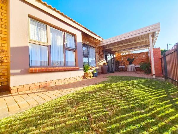 2 Bedroom Townhouse