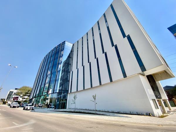 1 000 m² Commercial space
