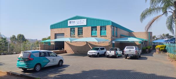687 m² Commercial space