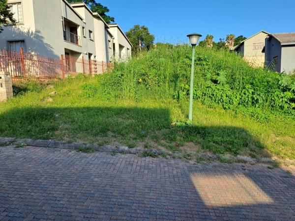 630 m² Land