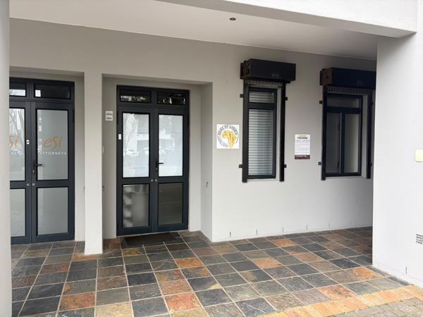 67.3 m² Commercial space