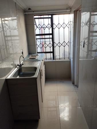 1 Bedroom House
