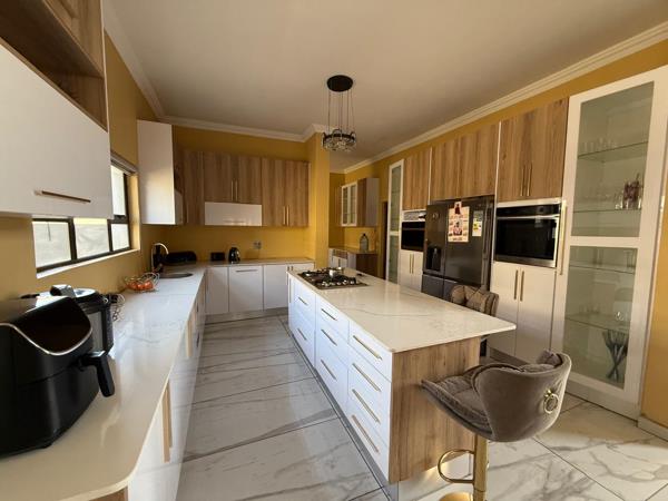4 Bedroom House