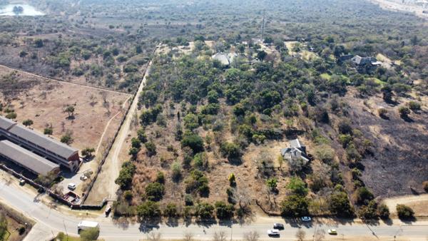 3.9 ha Land
