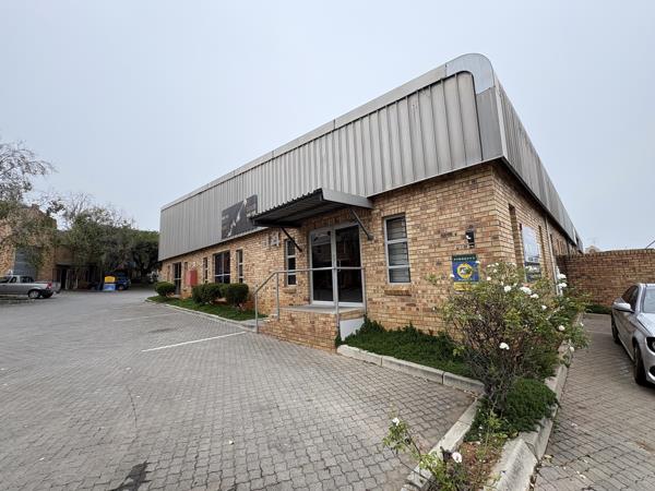 498 m² Industrial space