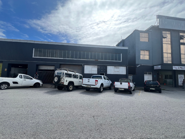 212 m² Industrial space
