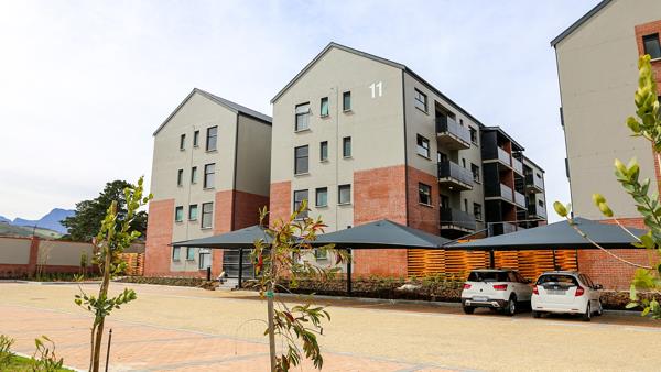 3 Bedroom Apartment