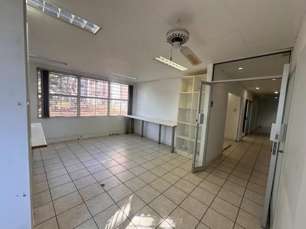 165 m² Commercial space