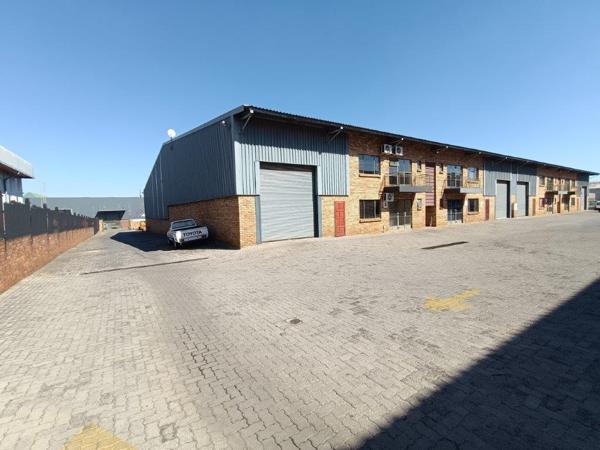 353 m² Industrial space