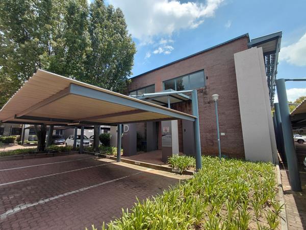 303 m² Commercial space