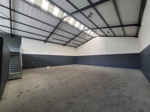 300 m² Industrial space