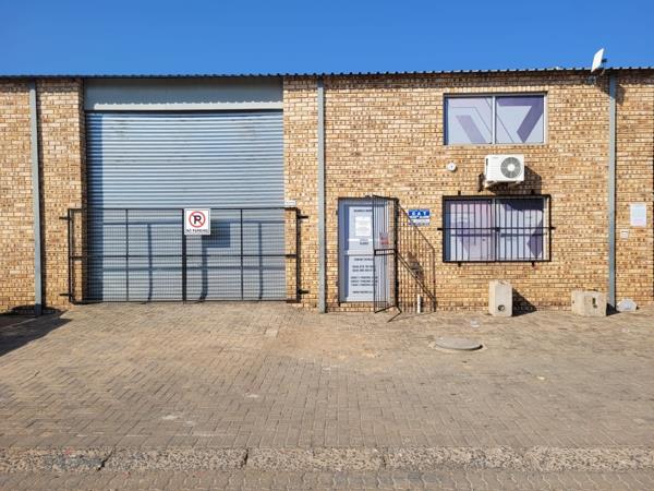 120 m² Commercial space