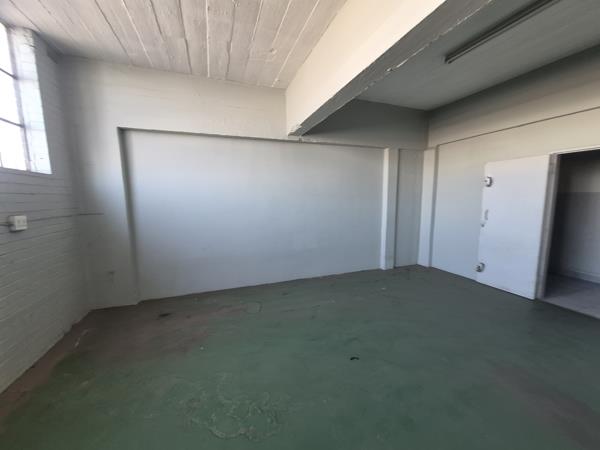 30 m² Industrial space