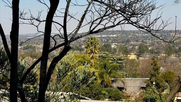 823 m² Land