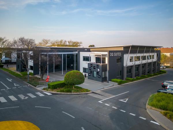 115 m² Commercial space