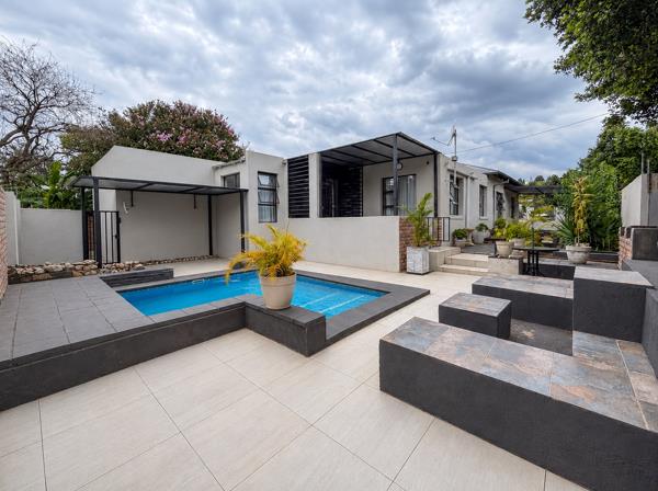 5 Bedroom House