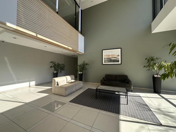 646 m² Commercial space