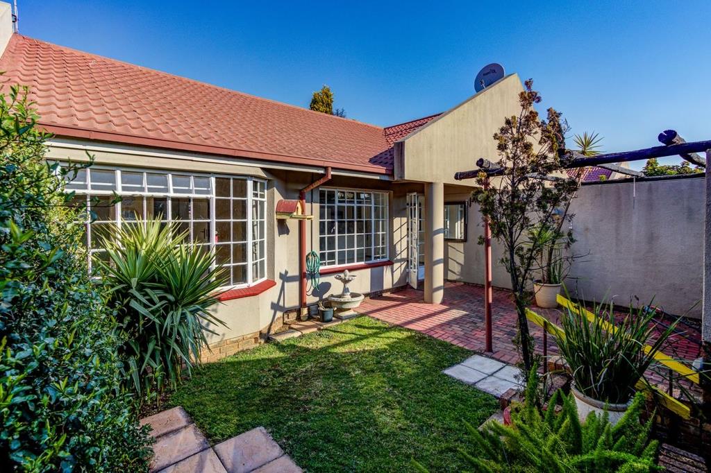 2 Bedroom Townhouse
