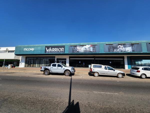 800 m² Retail Space