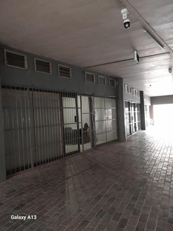 392 m² Commercial space