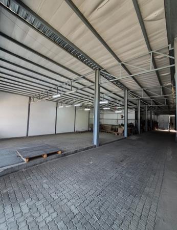 714 m² Industrial space