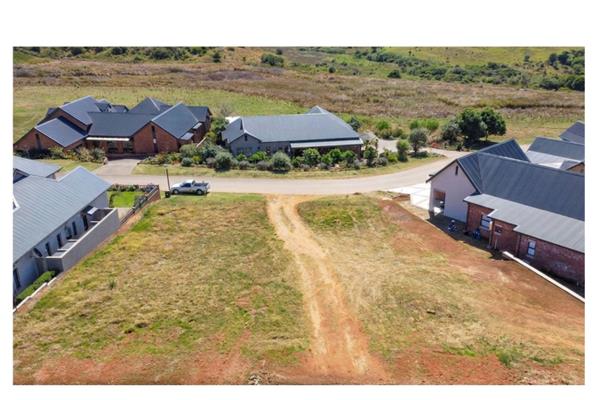 814 m² Land