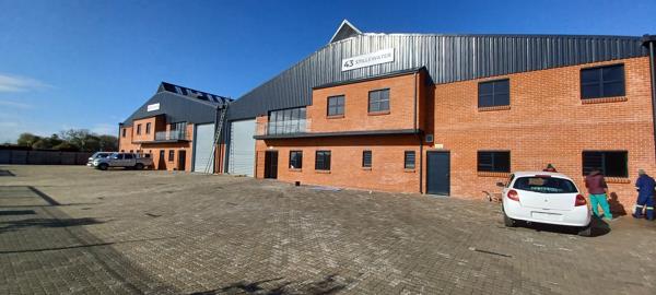 776 m² Industrial space