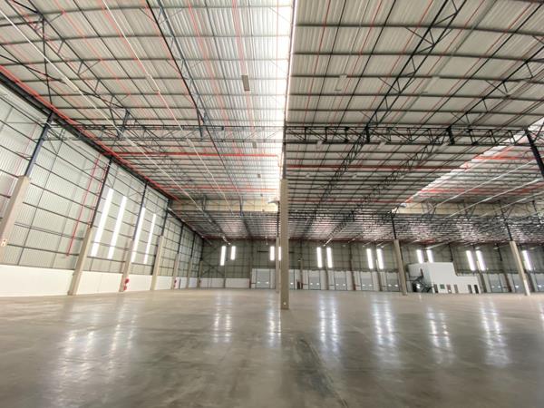 11 366 m² Industrial space