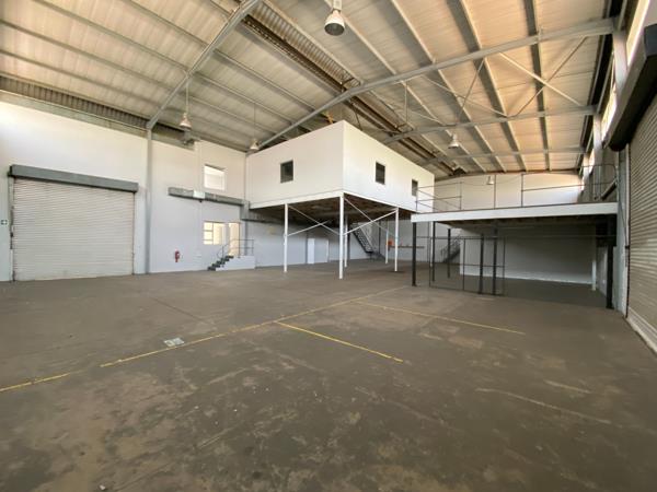 1 016 m² Industrial space