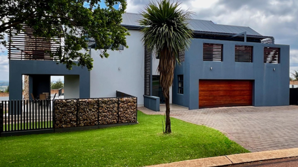 5 Bedroom House