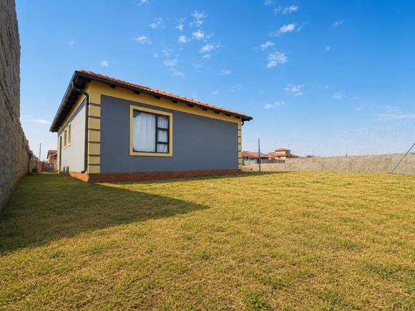 2 Bedroom House