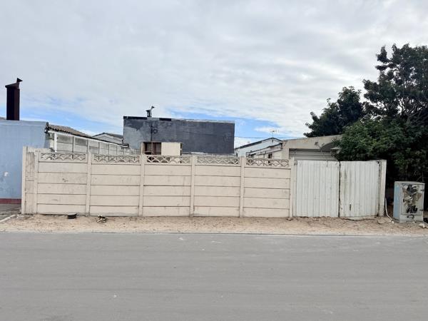 209 m² Land
