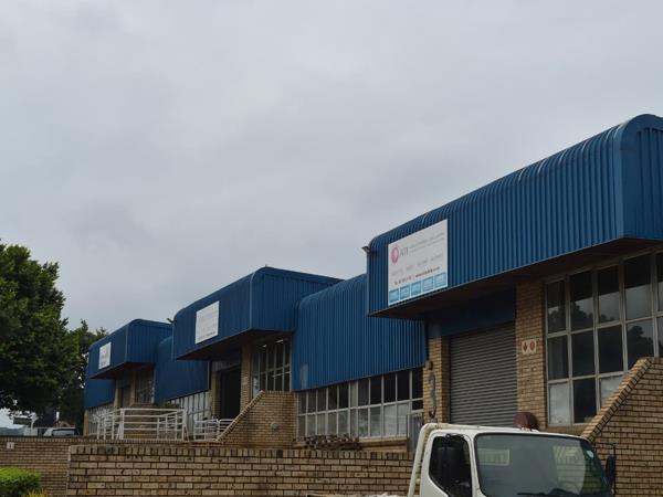 350 m² Industrial space