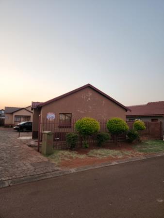3 Bedroom Simplex