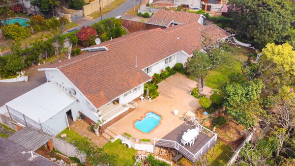 6 Bedroom House