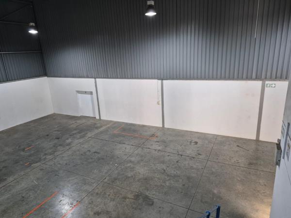 280 m² Commercial space