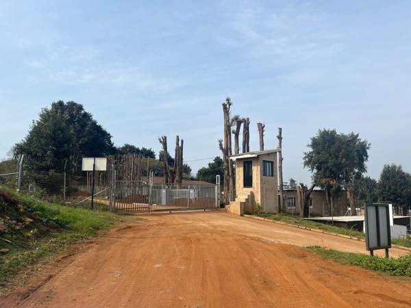 760 m² Land