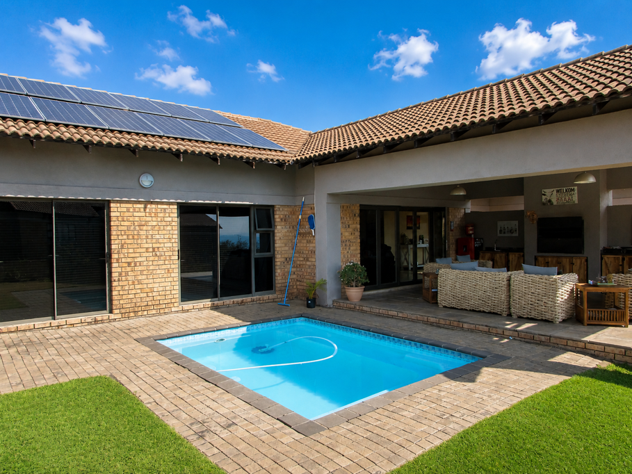 4 Bedroom House