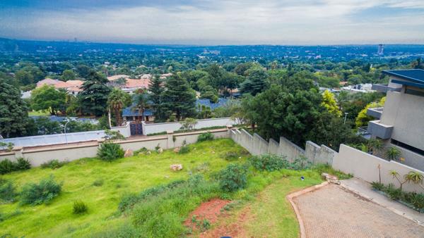 2 096 m² Land