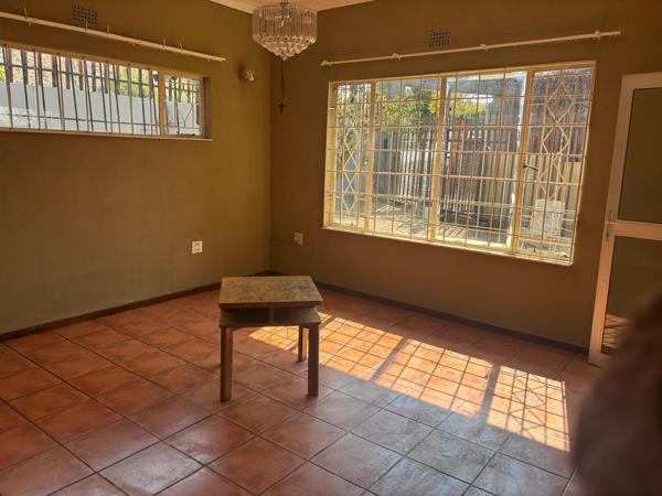 Bachelor apartment