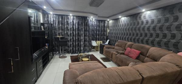 2 Bedroom Flat