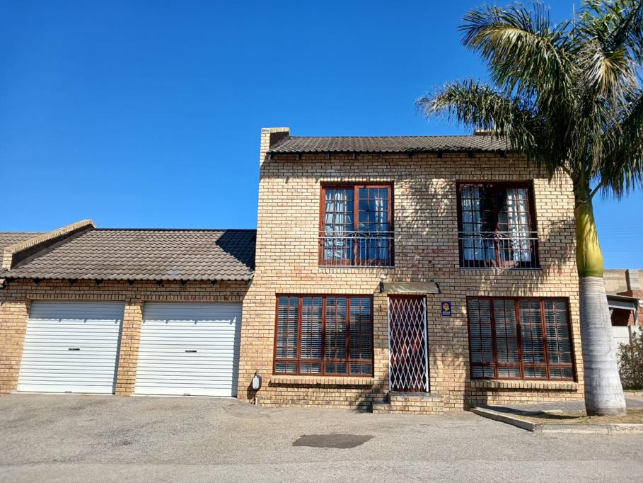3 Bedroom Townhouse