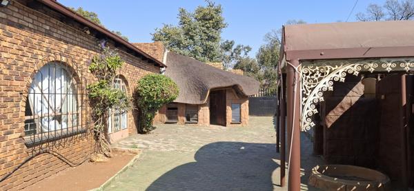 5 Bedroom House