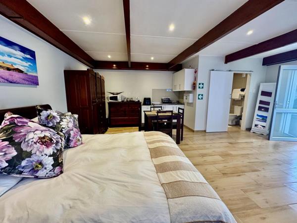 1 Bedroom Garden Cottage