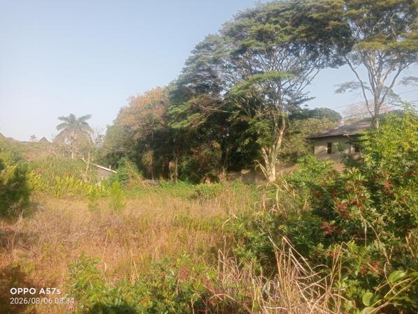 2 735 m² Land